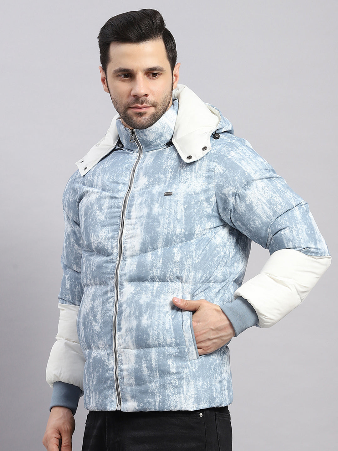 Men Sky Blue Solid Hooded Full Sleeve Jacket