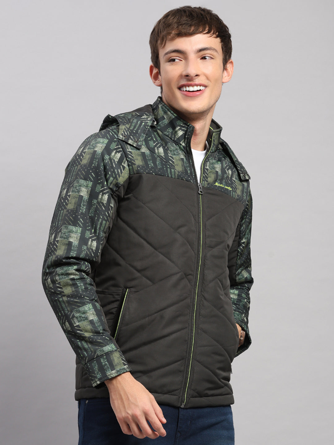 Men Olive Solid Hooded Full Sleeve Jacket