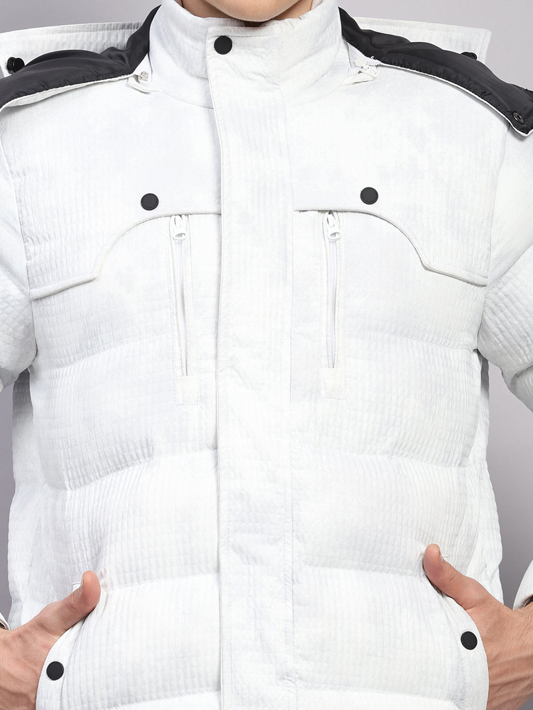Men White Solid Hooded Full Sleeve Jacket