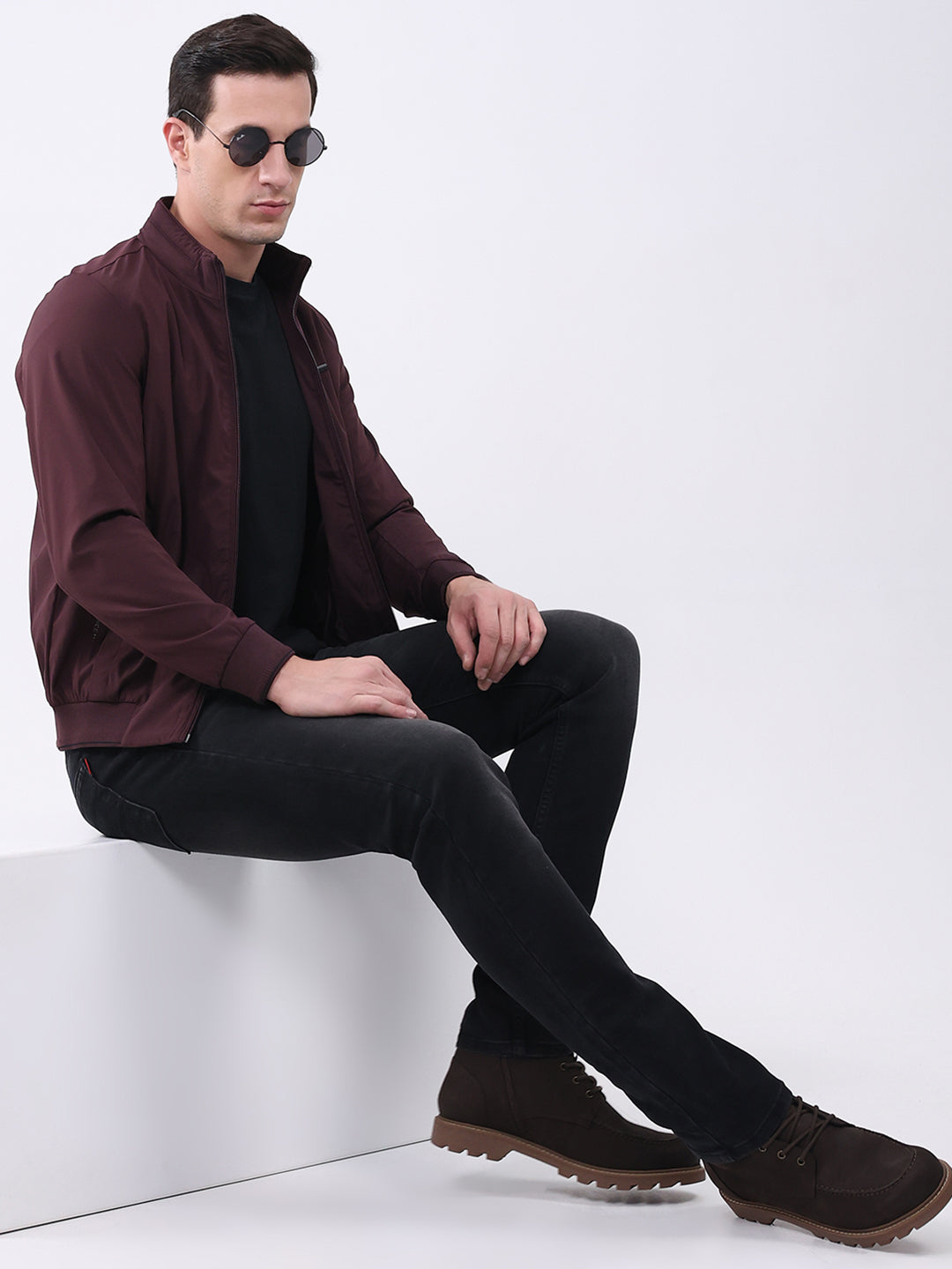Men Burgundy Solid Mock Neck Full Sleeve Jacket