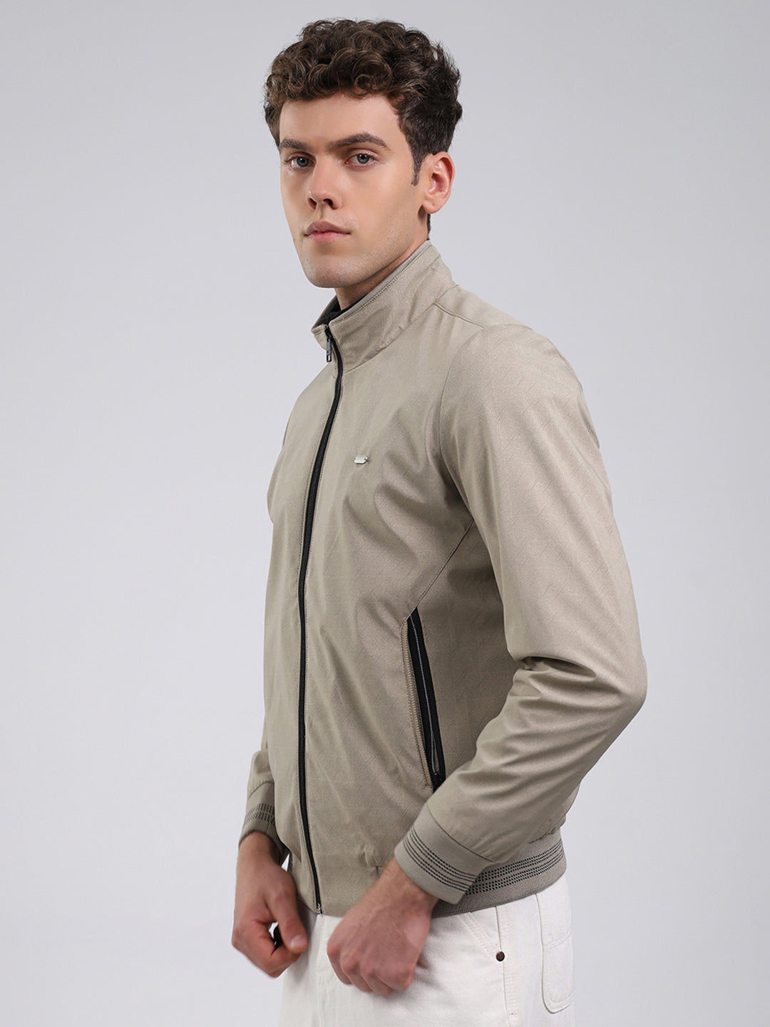 Men Beige Solid Stand Collar Full Sleeve Jacket