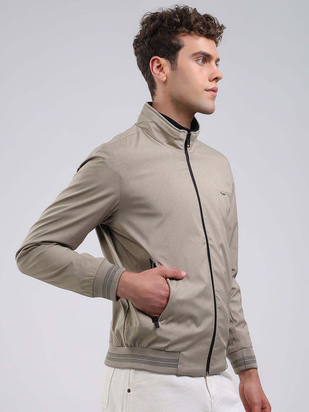 Men Beige Solid Stand Collar Full Sleeve Jacket
