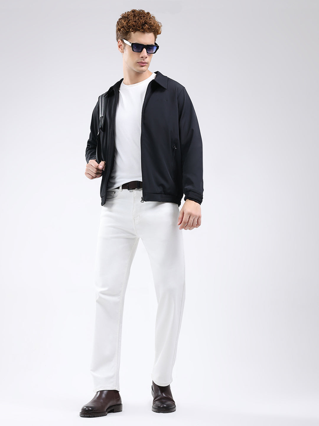 Men Black Solid Collar Full Sleeve Jacket