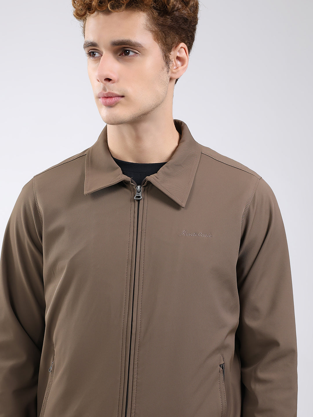 Men Brown Solid Collar Full Sleeve Jacket