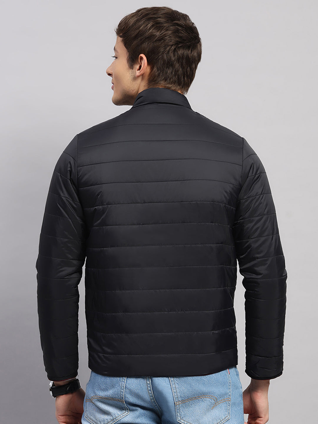 Men Black Solid Collar Full Sleeve Jacket