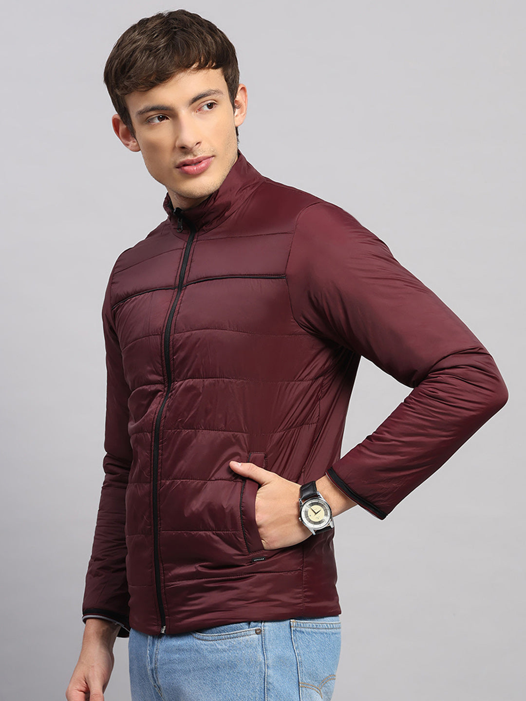 Men Black Solid Collar Full Sleeve Jacket