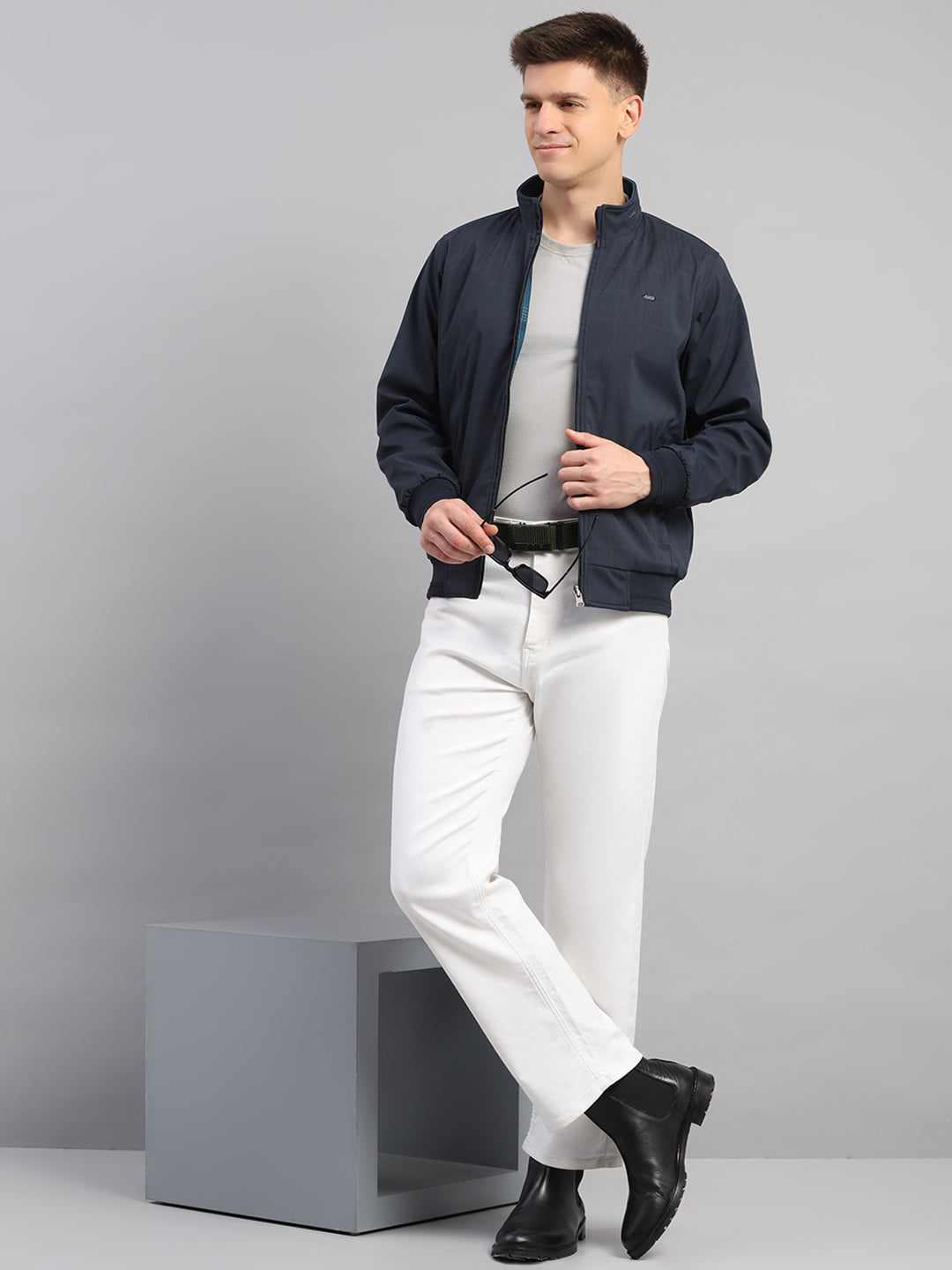 Men Navy Blue Solid Collar Full Sleeve Reversible Jacket