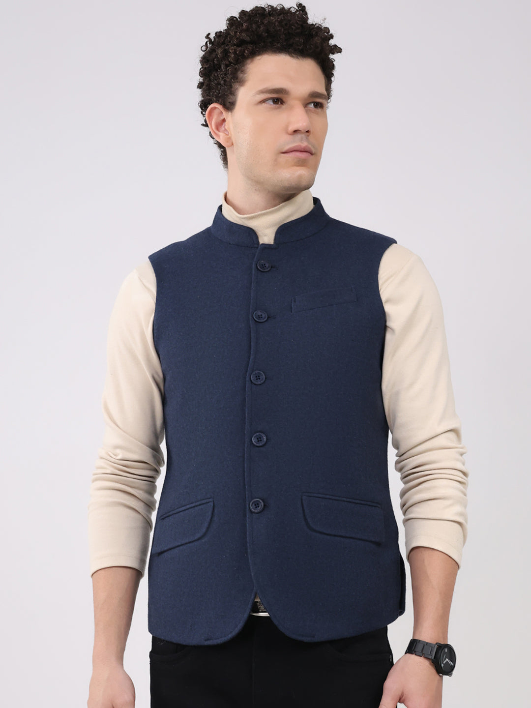 Men Blue Solid Collar Sleeveless Jacket