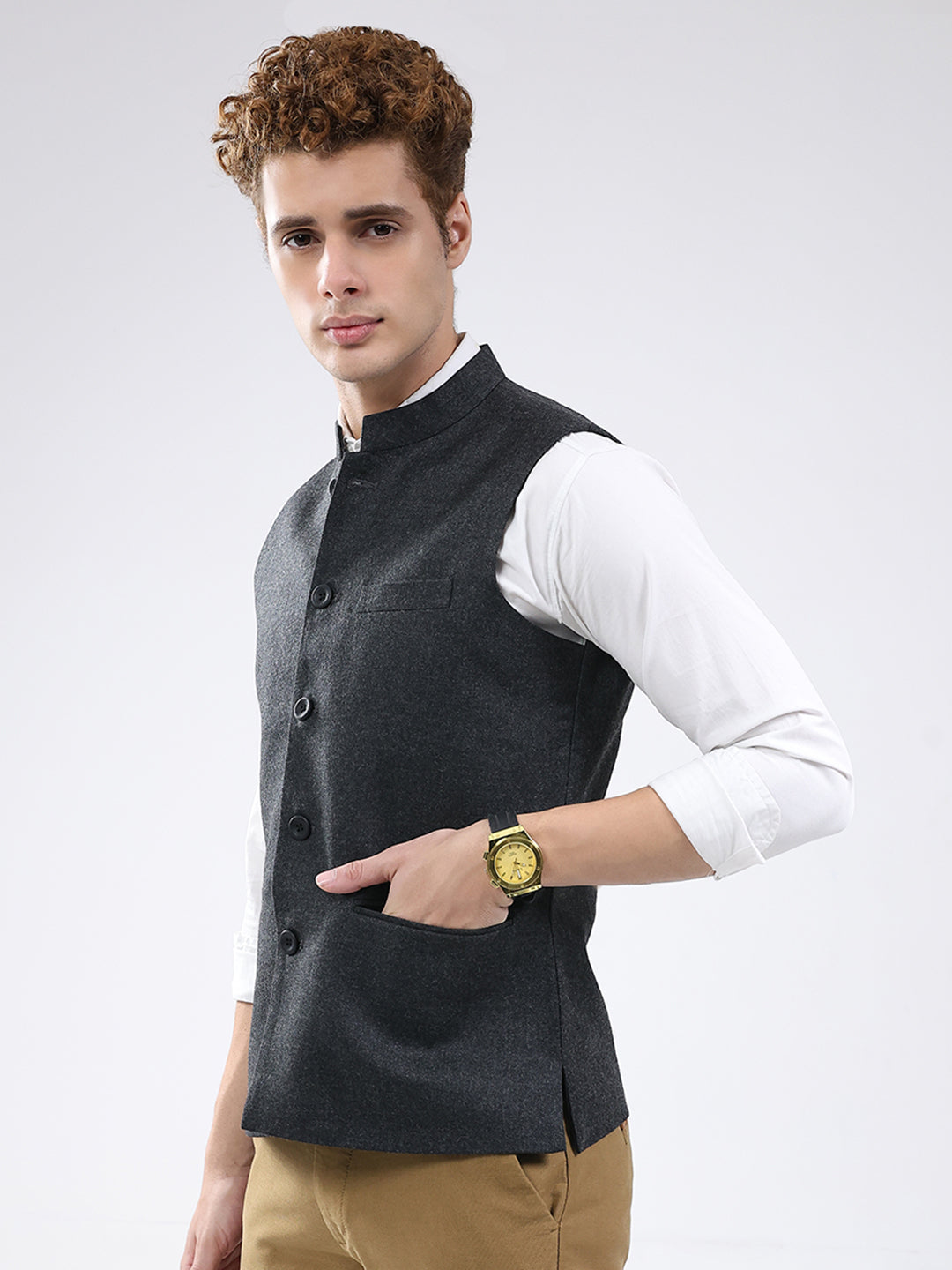 Men Charcoal Solid Band Neck Sleeveless Jacket