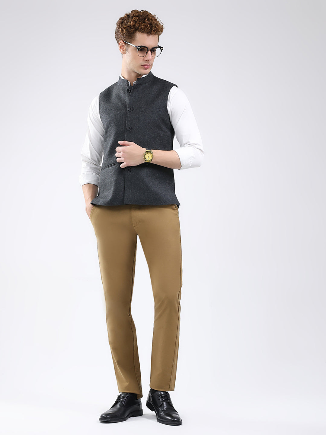 Men Charcoal Solid Band Neck Sleeveless Jacket