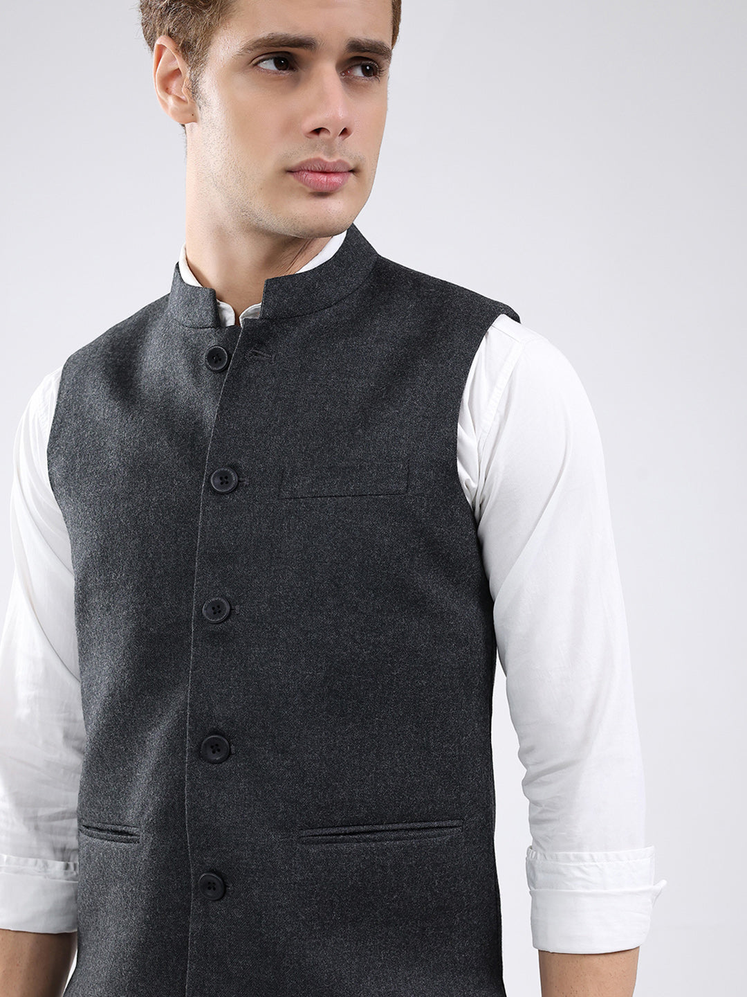 Men Charcoal Solid Band Neck Sleeveless Jacket