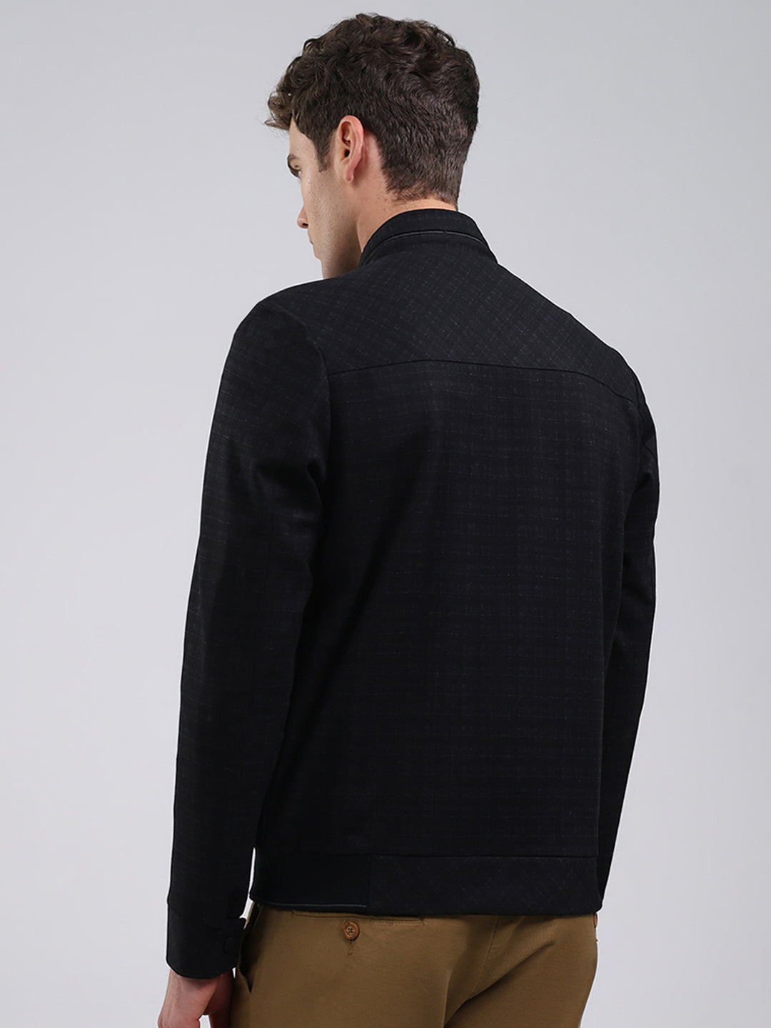 Men Black Solid Stand Collar Full Sleeve Jacket