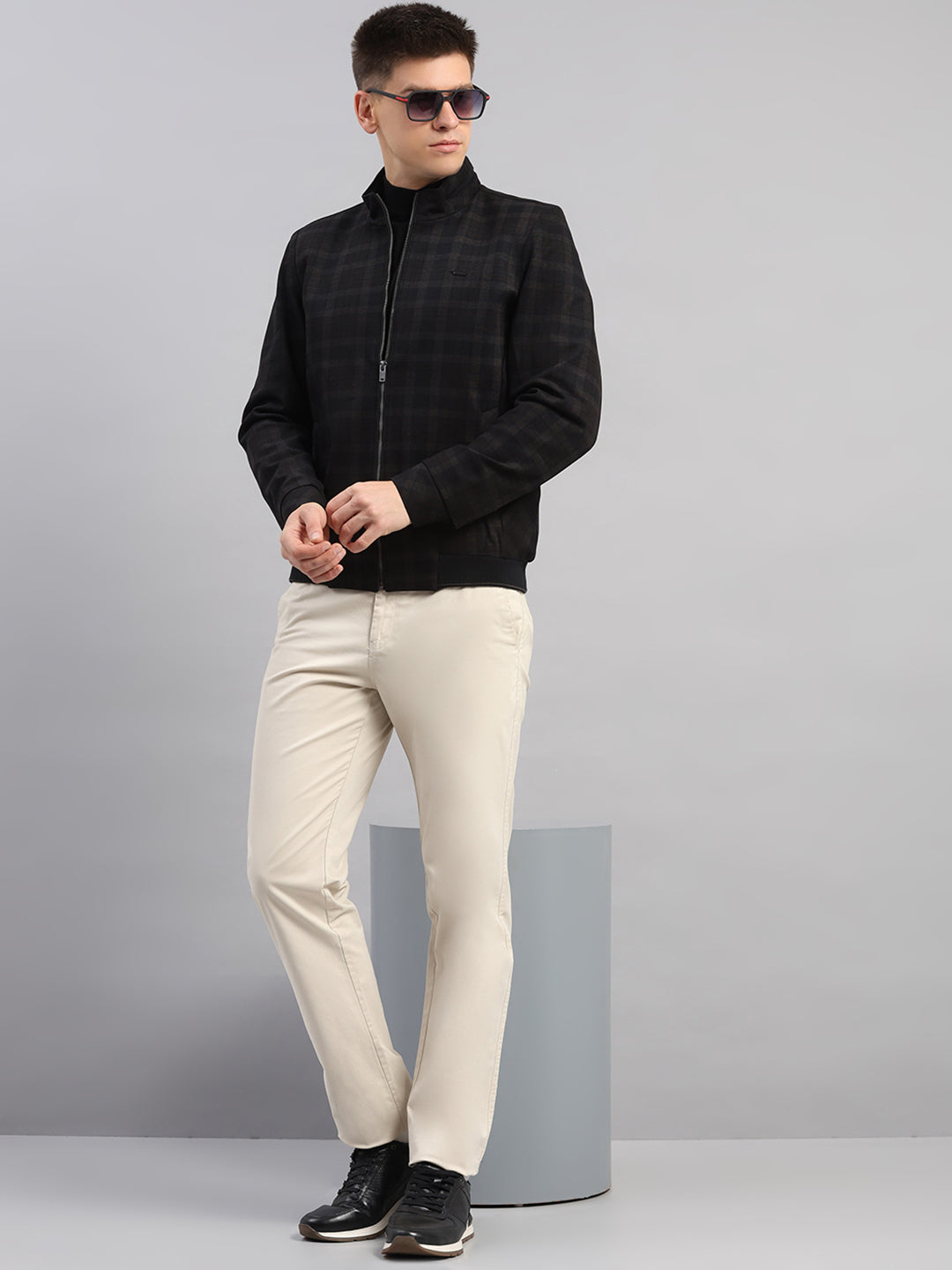 Men Navy Blue Check Mandarin Neck Full Sleeve Jacket