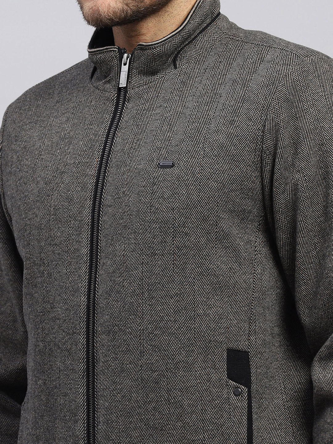 Men Brown Solid Stand Collar Full Sleeve Jacket