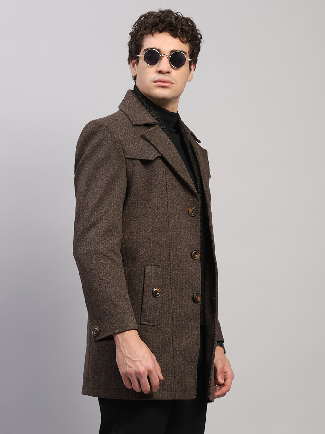 Men Brown Solid Collar Full Sleeve Coat