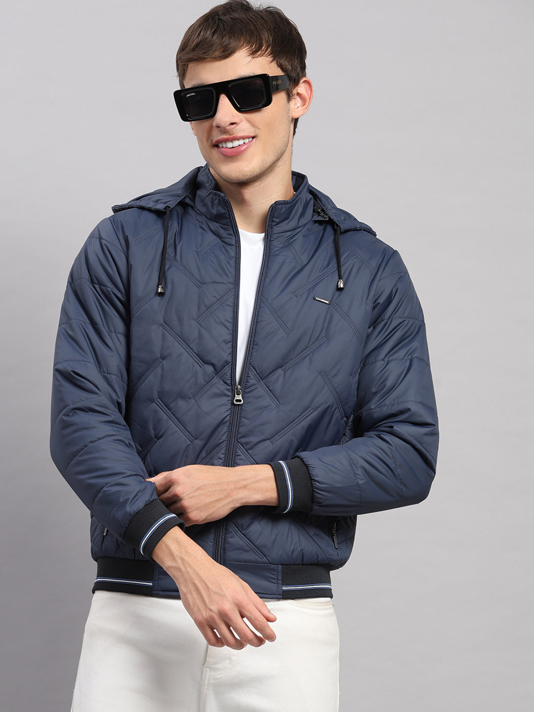 Men Blue Solid Hooded Full Sleeve Jacket