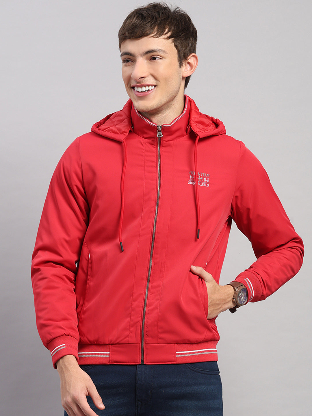 Men Red Solid Hooded Full Sleeve Jacket