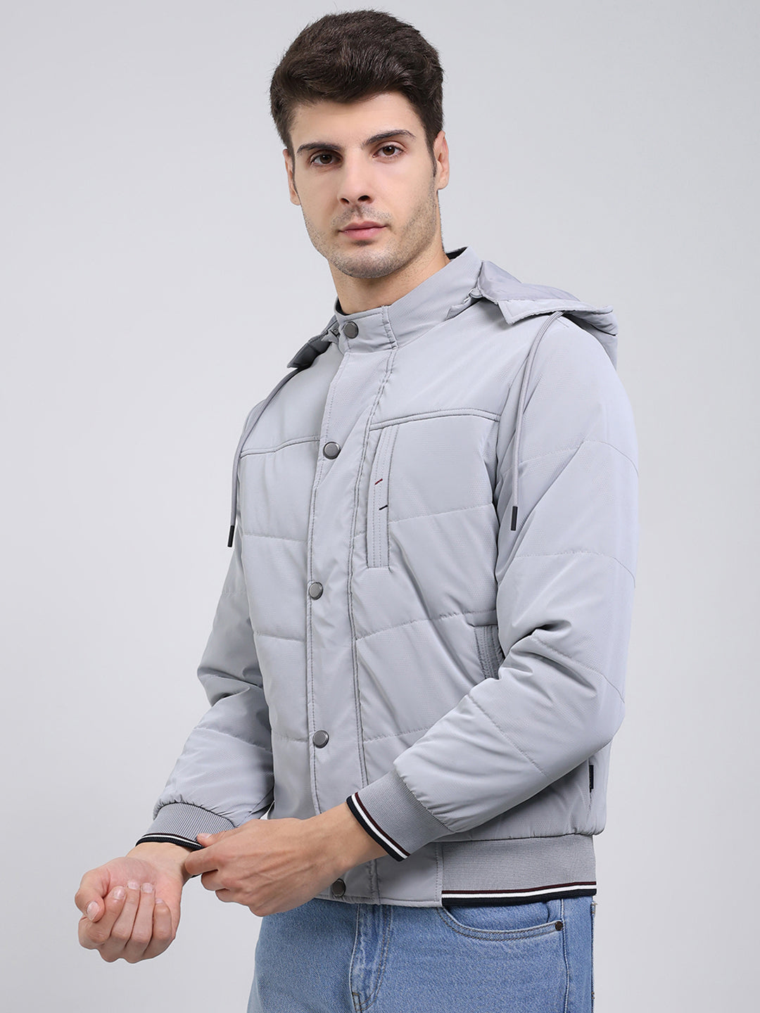 Men Grey Solid Hooded Full Sleeve Jacket