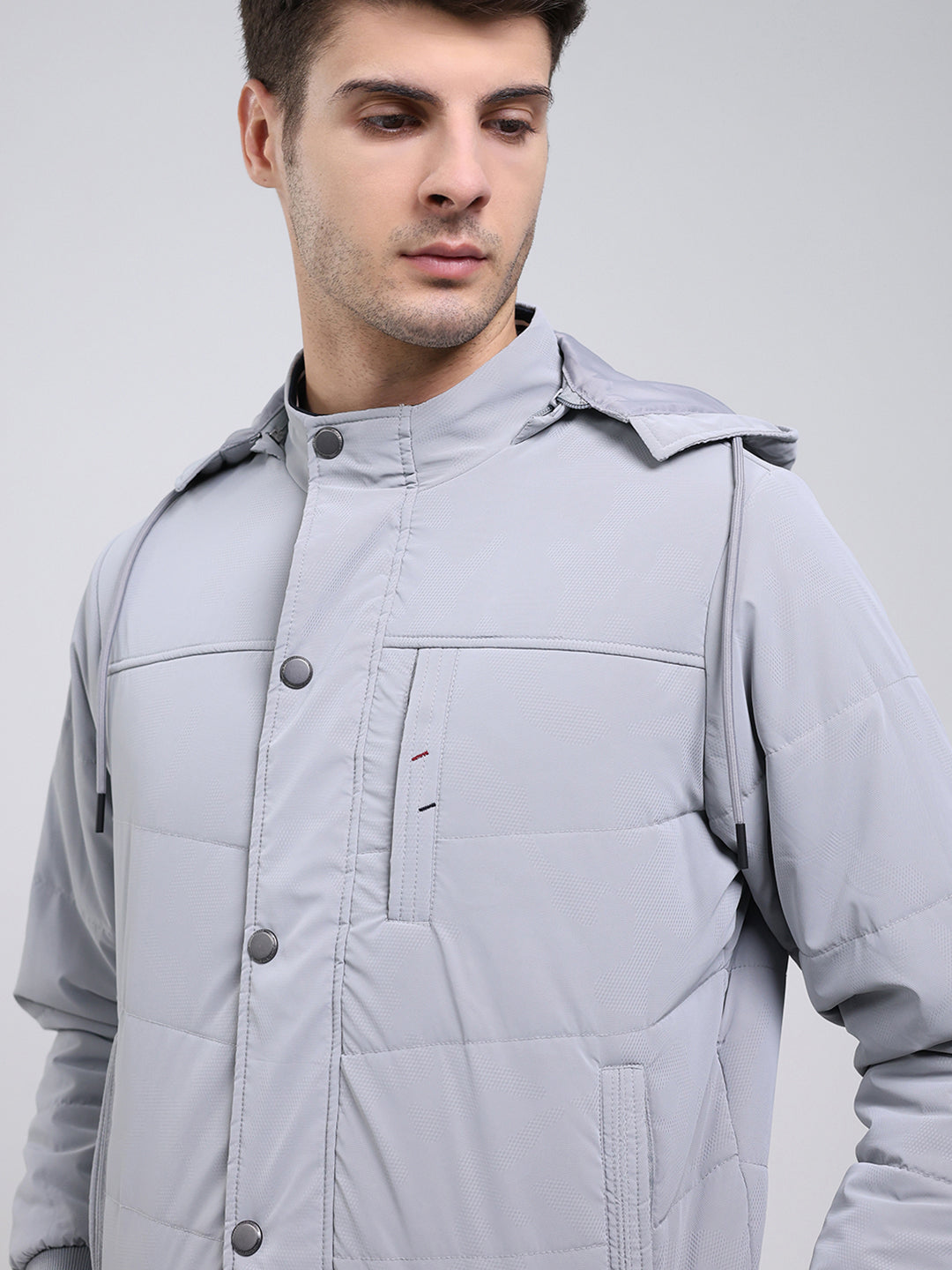 Men Grey Solid Hooded Full Sleeve Jacket