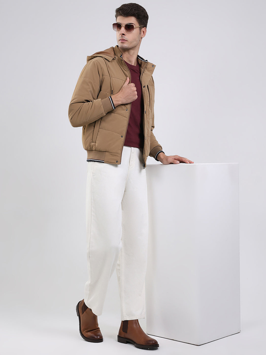 Men Camel Brown Solid Hooded Full Sleeve Jacket