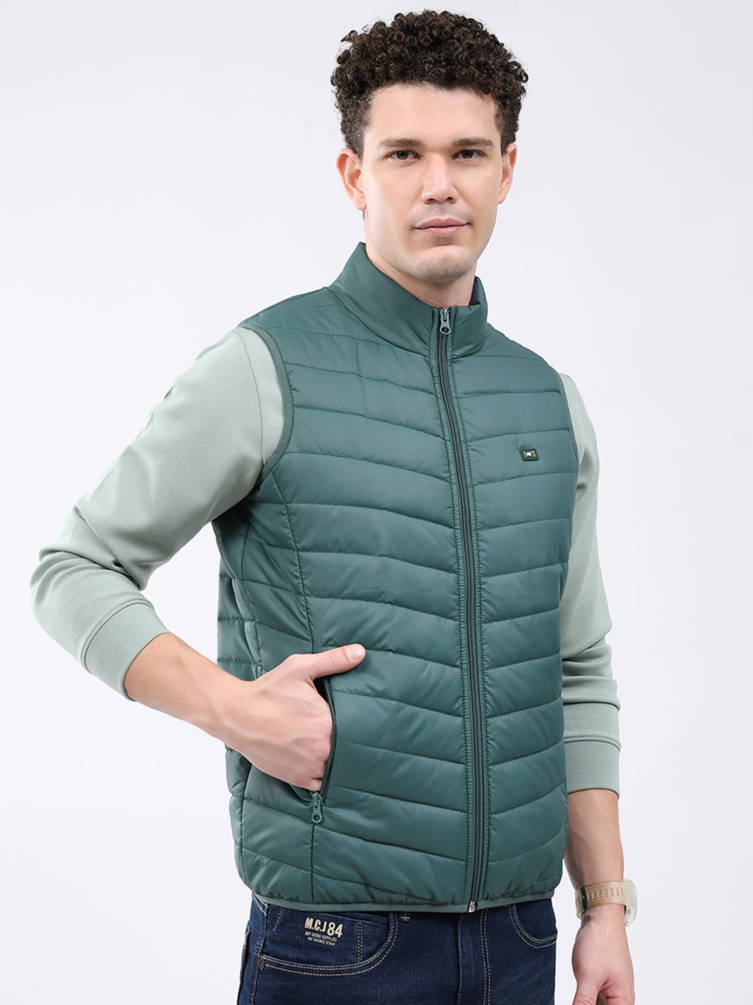 Men Green Solid Collar Sleeveless Jacket