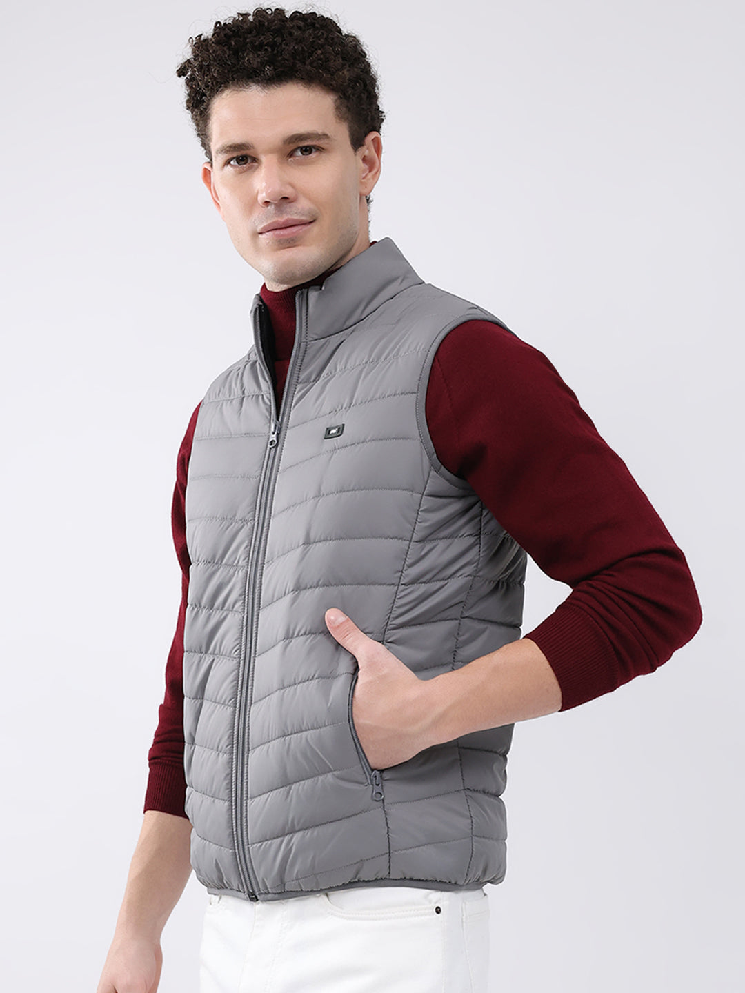 Men Grey Solid Collar Sleeveless Jacket