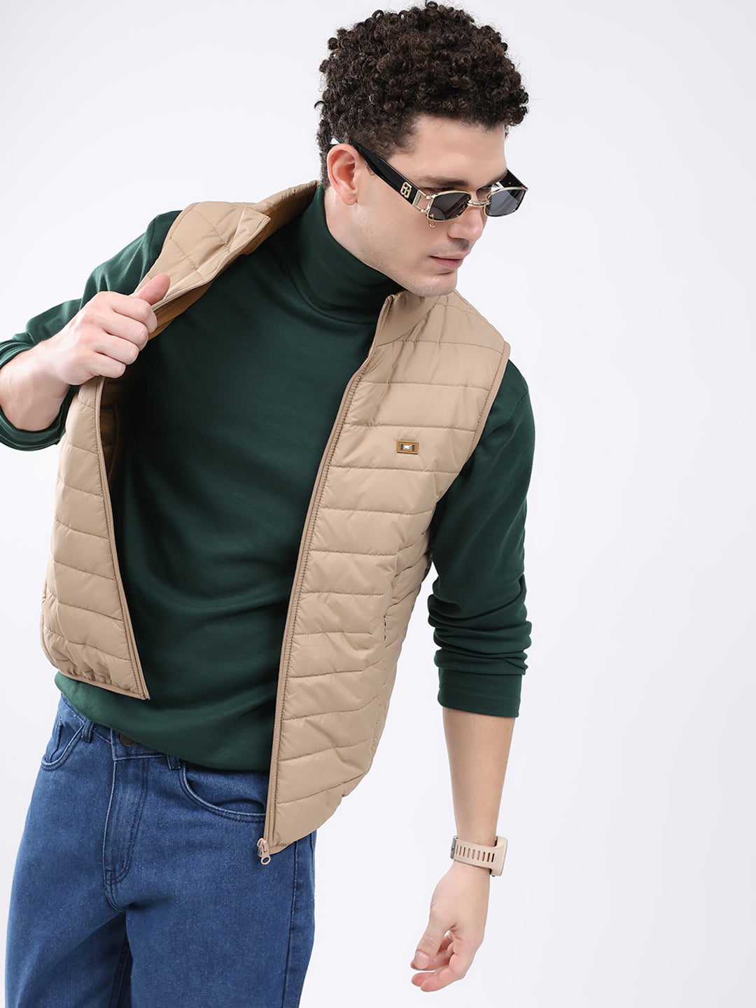 Men Beige Solid Collar Sleeveless Jacket