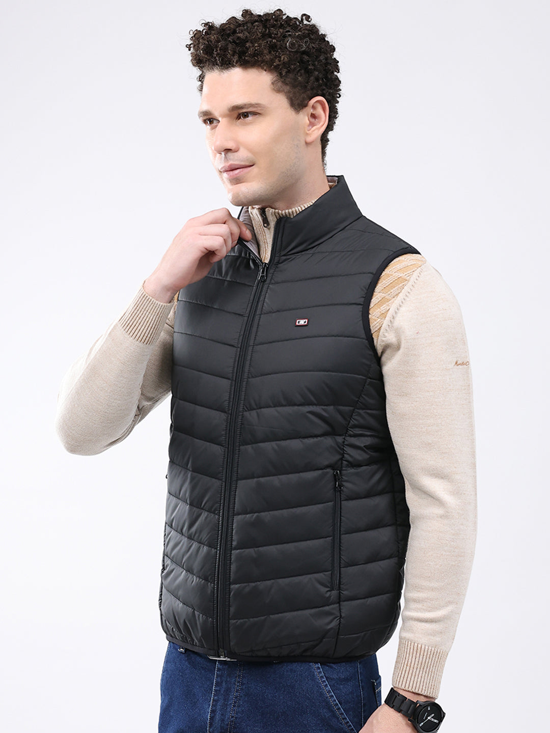 Men Black Solid Collar Sleeveless Jacket