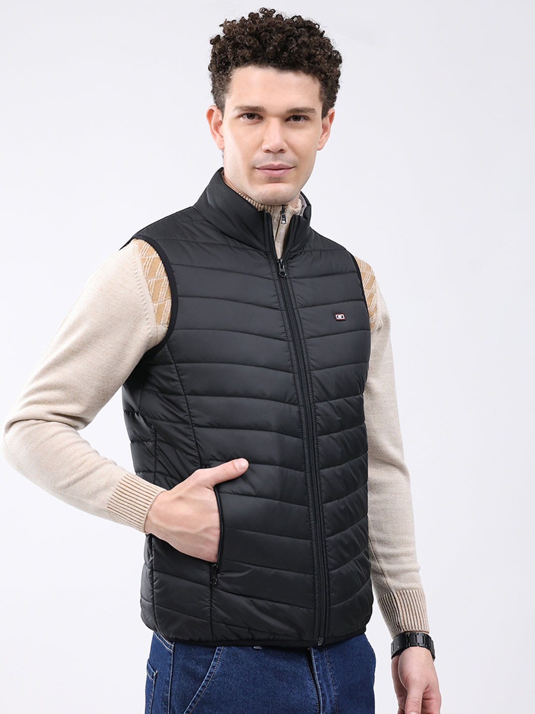 Men Black Solid Collar Sleeveless Jacket