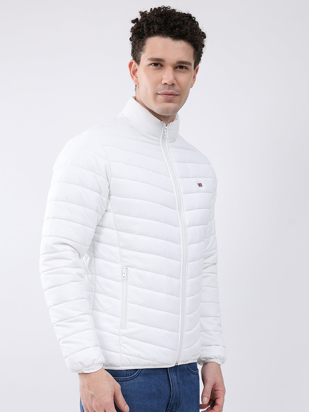Men White Solid Collar Full Sleeve Jacket