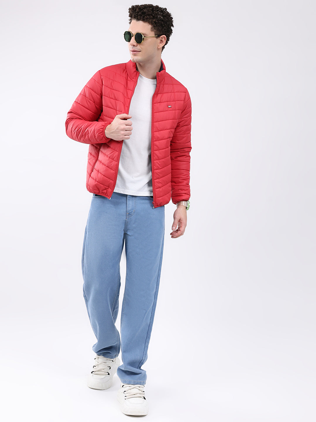 Men Red Solid Collar Full Sleeve Jacket