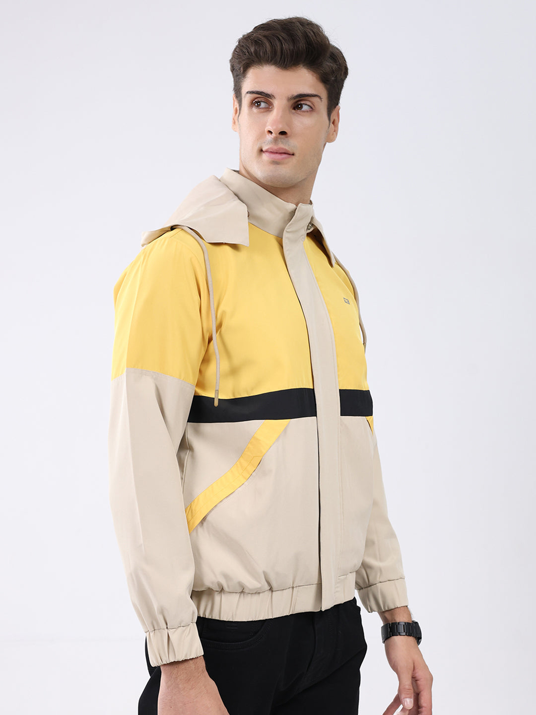Men Yellow Colourblocked Hooded Full Sleeve Jacket