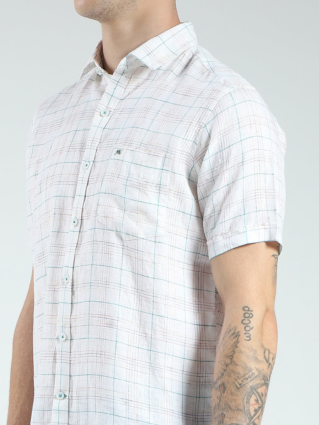 Men White Check Collar Half Sleeve Linen Shirt