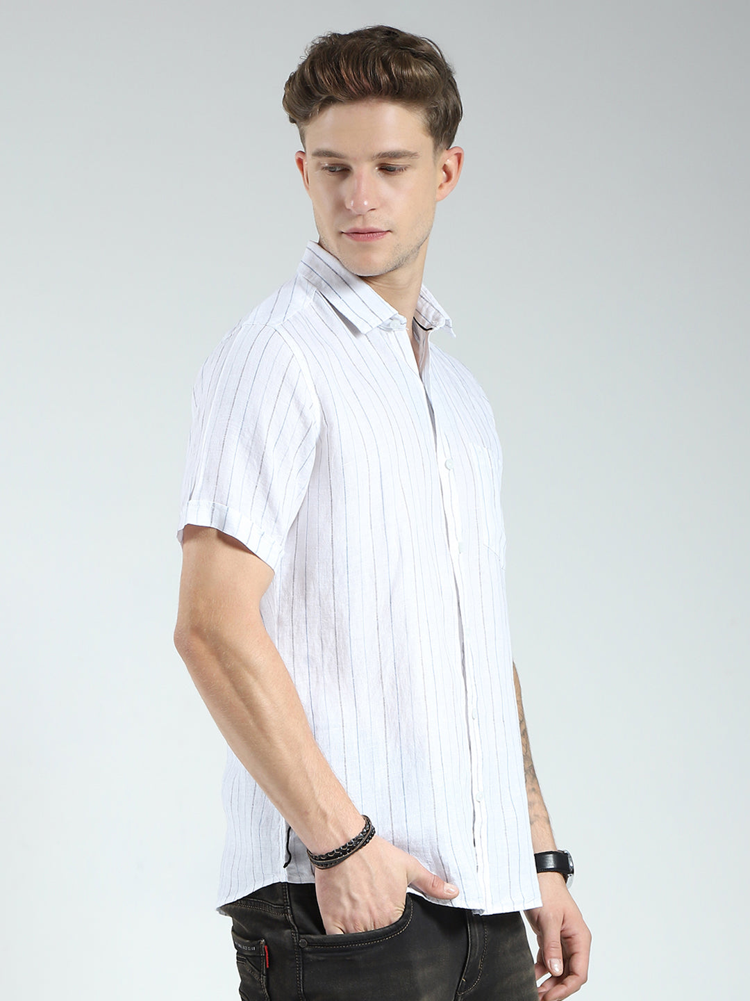 Men White Stripe Collar Half Sleeve Linen Shirt