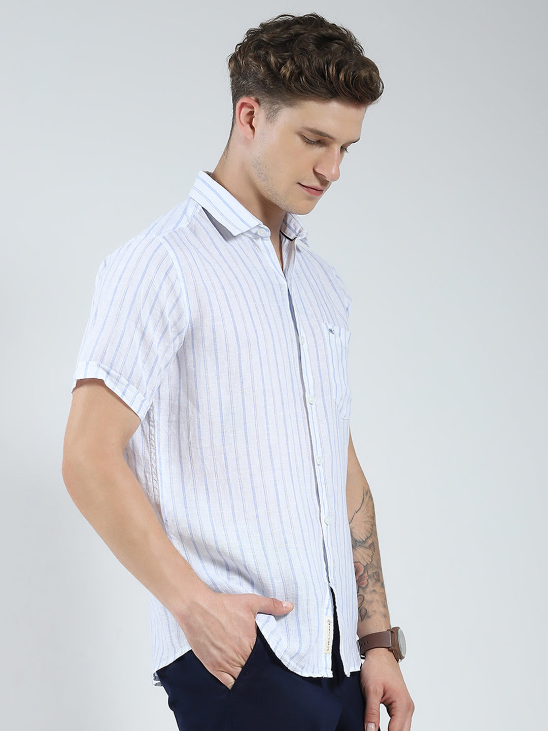 Men White Stripe Collar Half Sleeve Linen Shirt