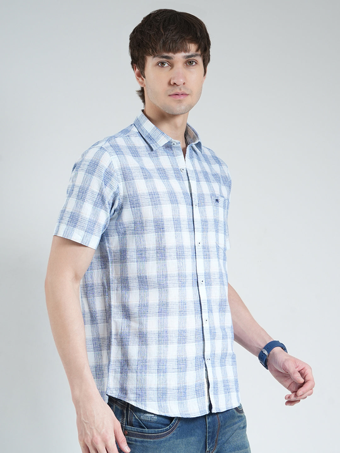 Men Blue Check Collar Half Sleeve Linen Shirt