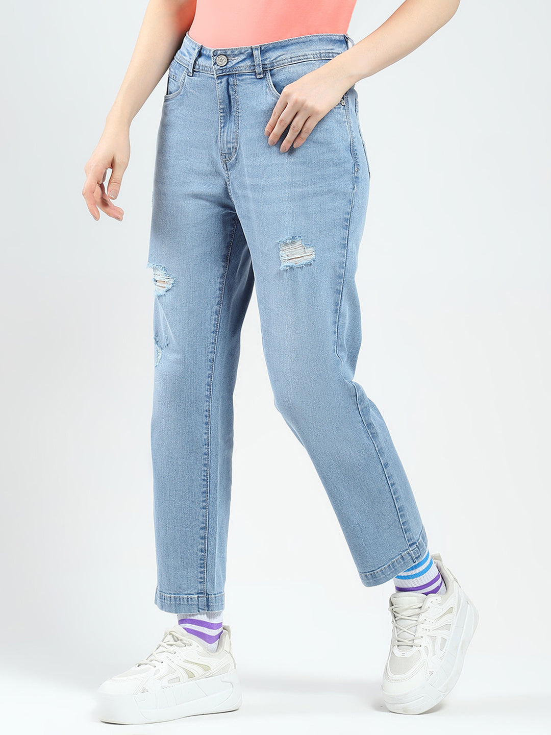 Women Blue Solid Straight Fit Denim