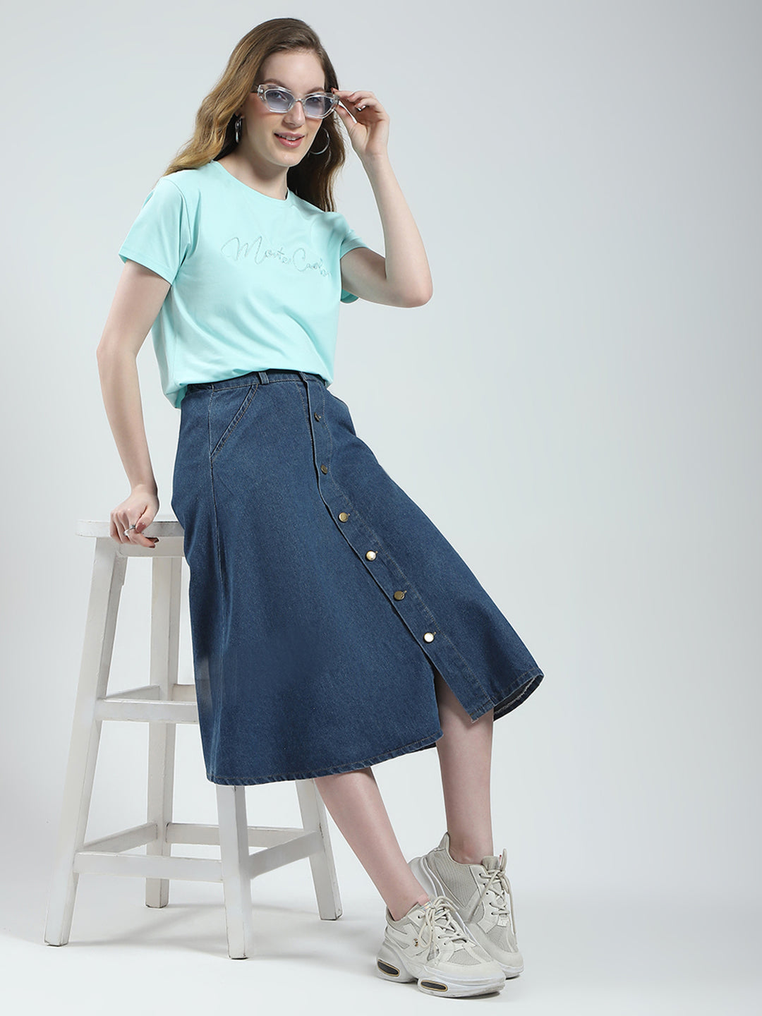 Women Blue Solid Round Neck Half Sleeve Top