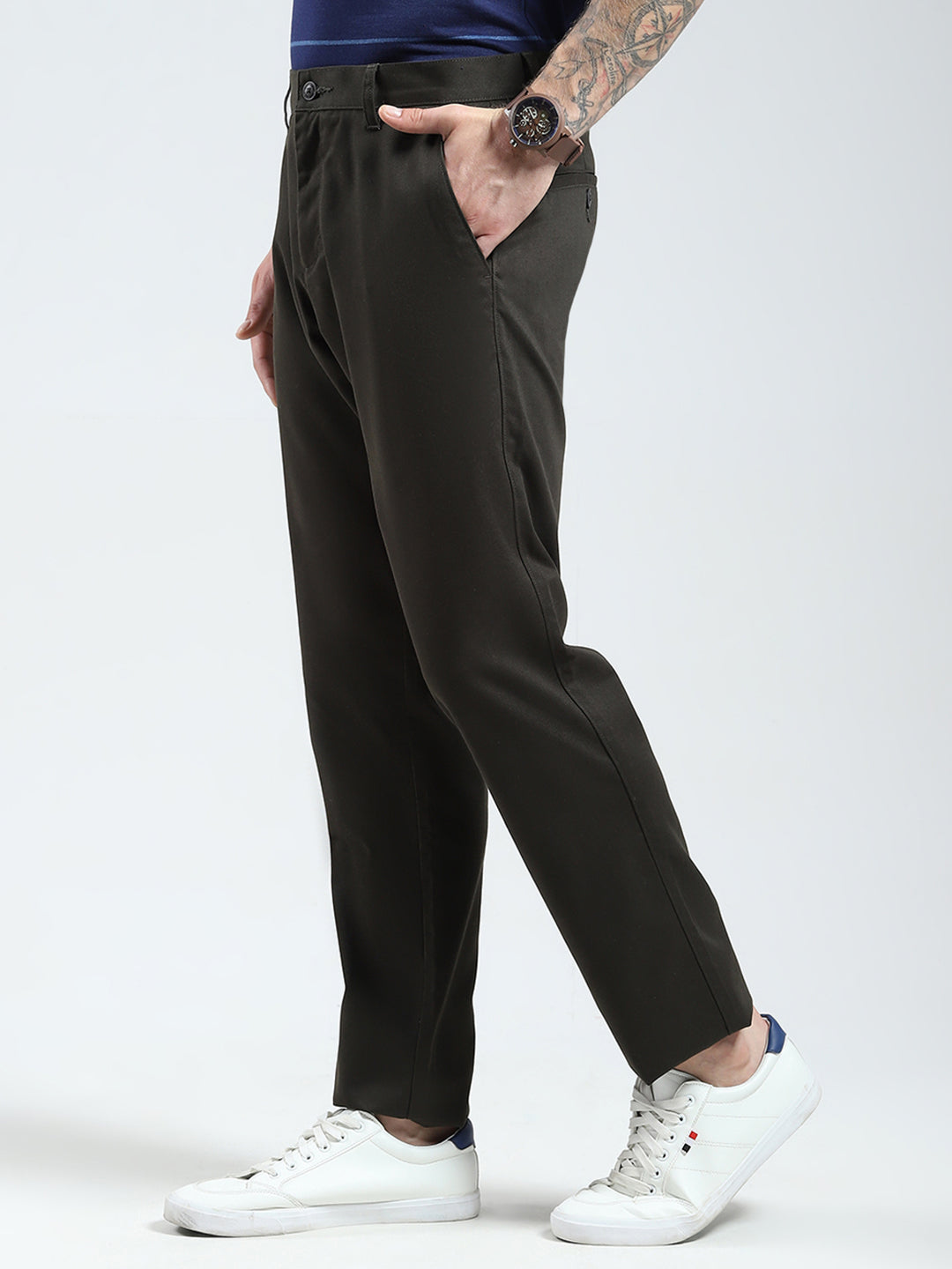 Men Olive Solid Regular Fit Trouser