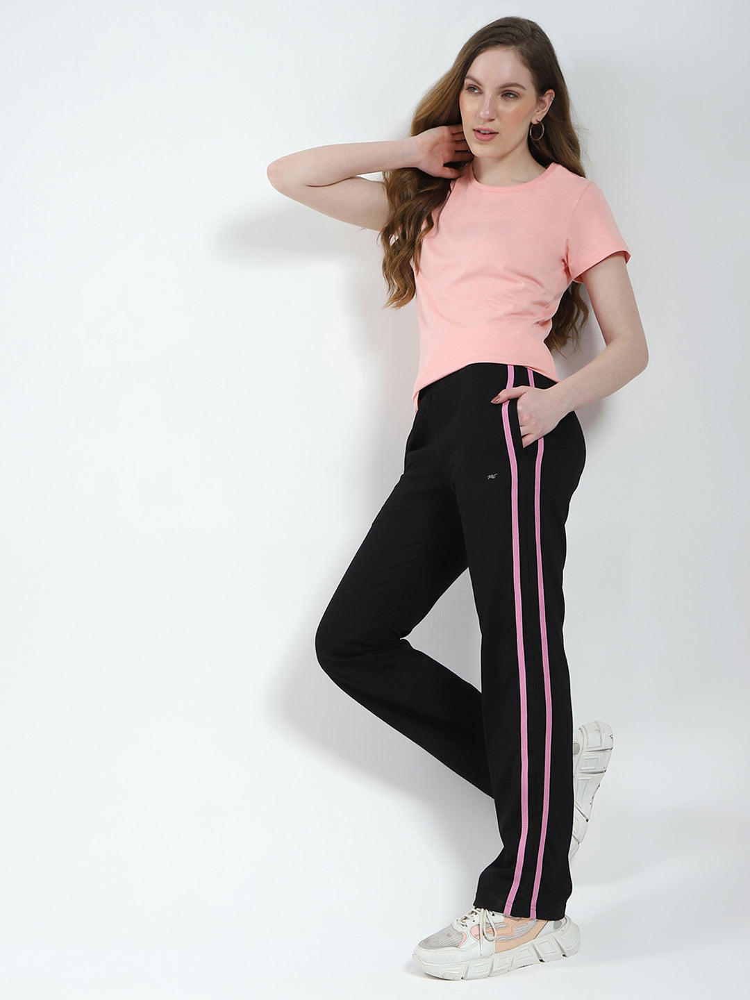 Women Black Solid Regular Fit Lower