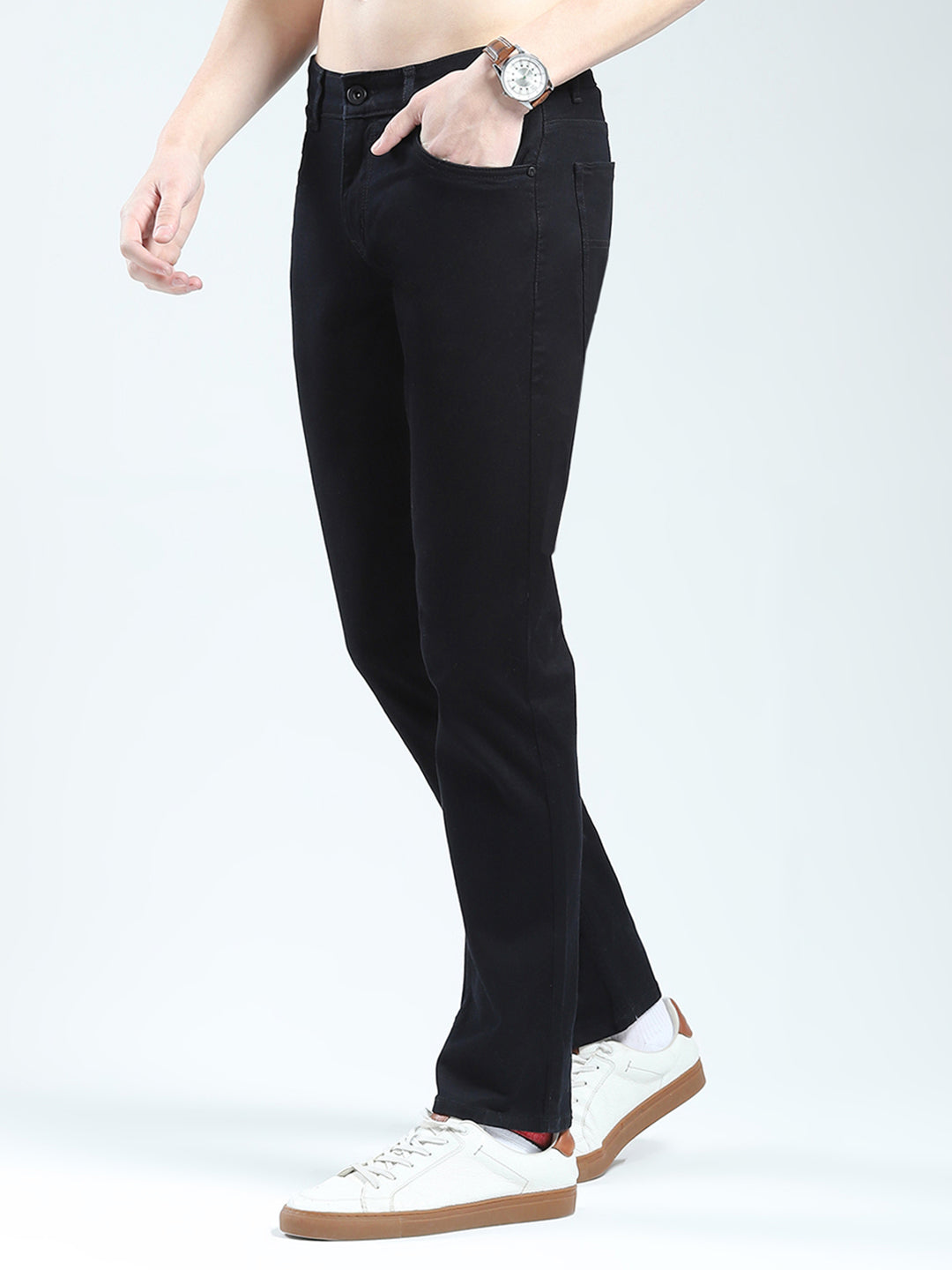 Men Black Solid Narrow Fit Denim