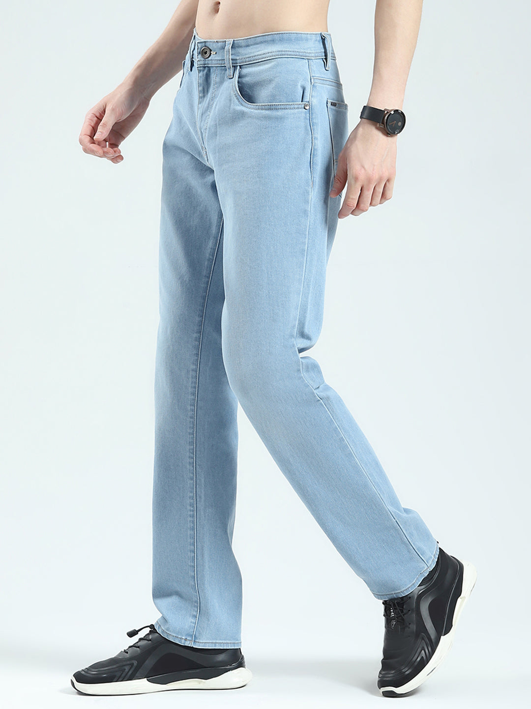 Men Blue Solid Straight Fit Denim