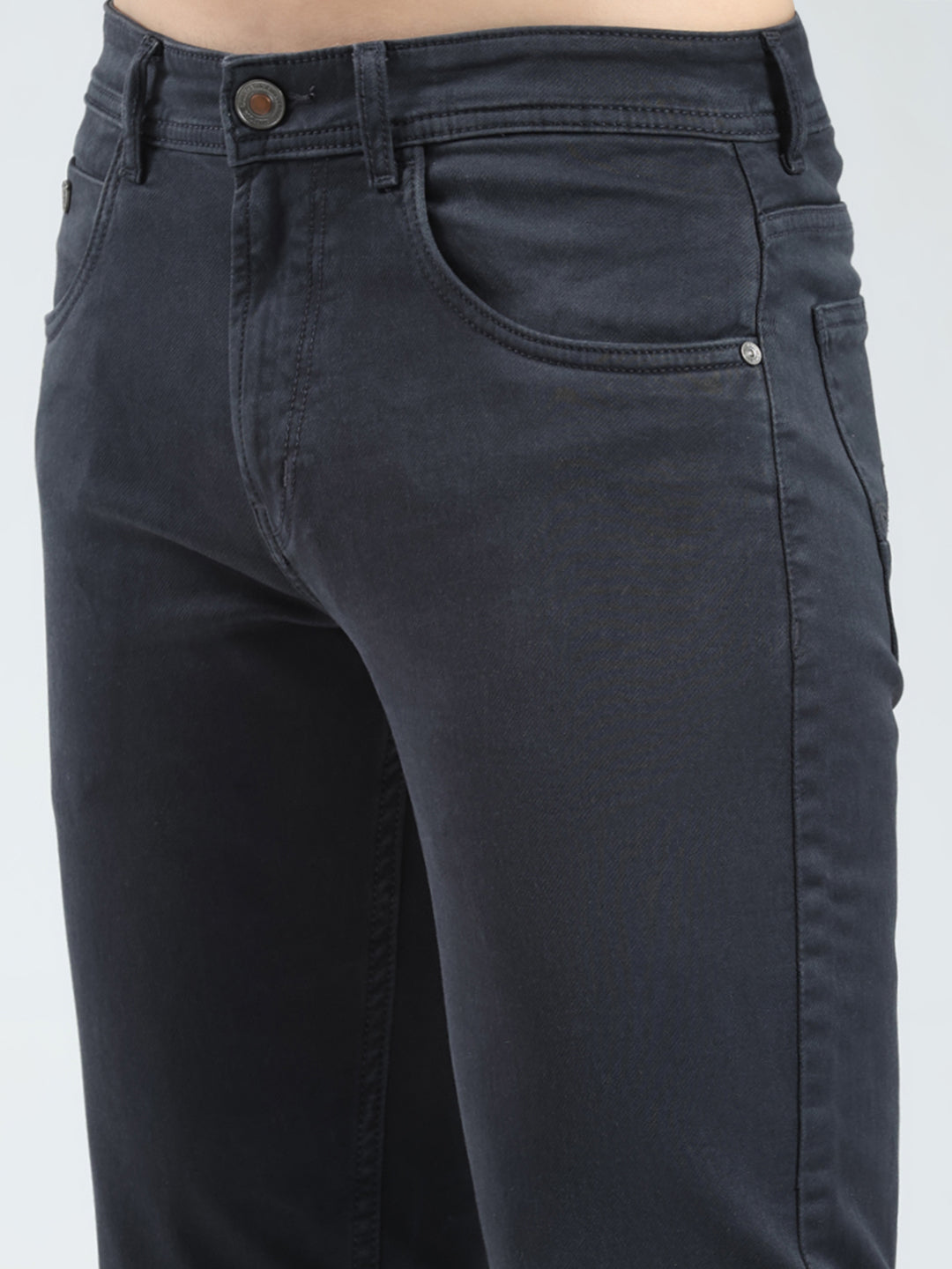 Men Black Solid Narrow Fit Denim