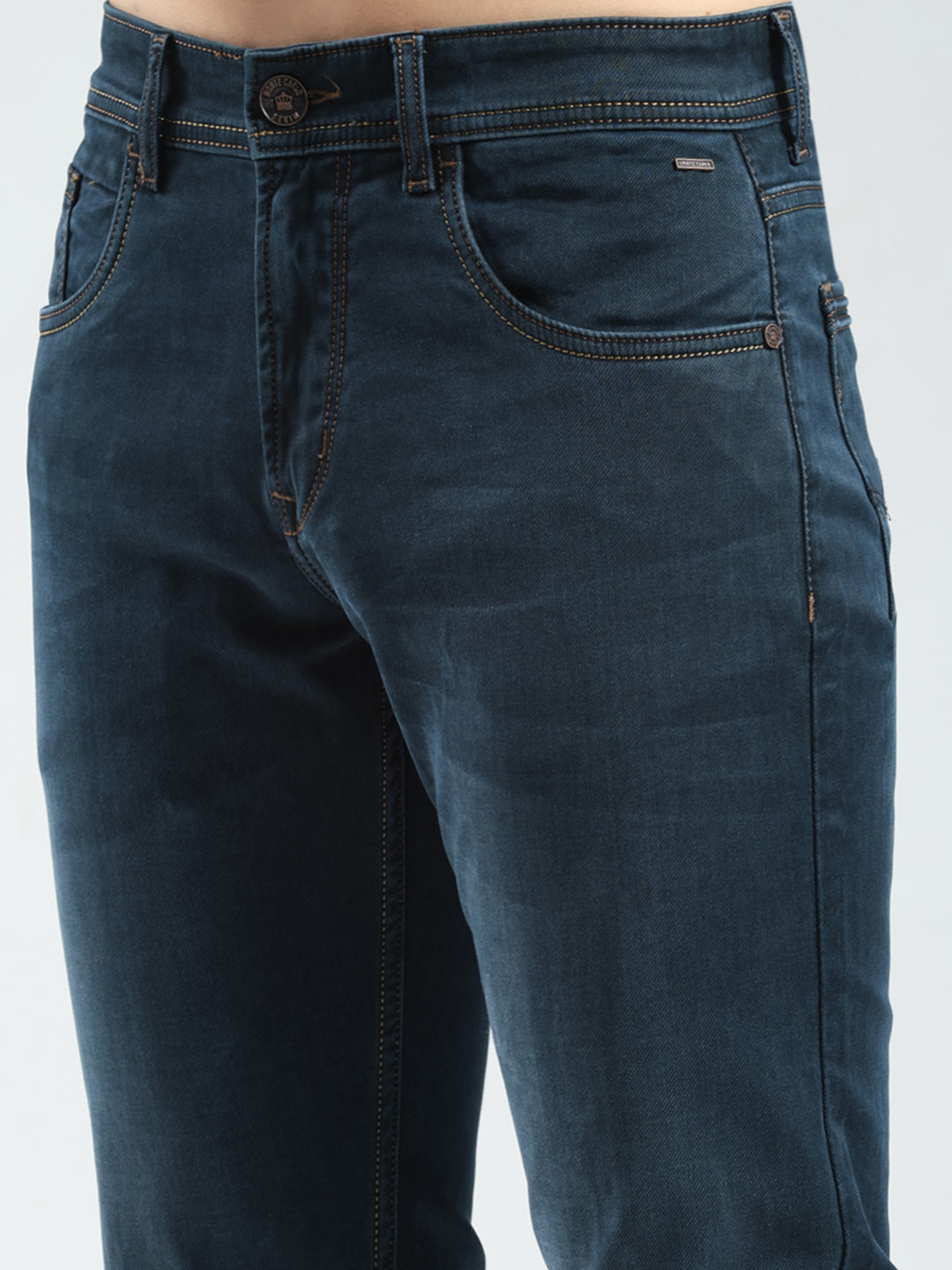 Men Green Solid Narrow Fit Denim