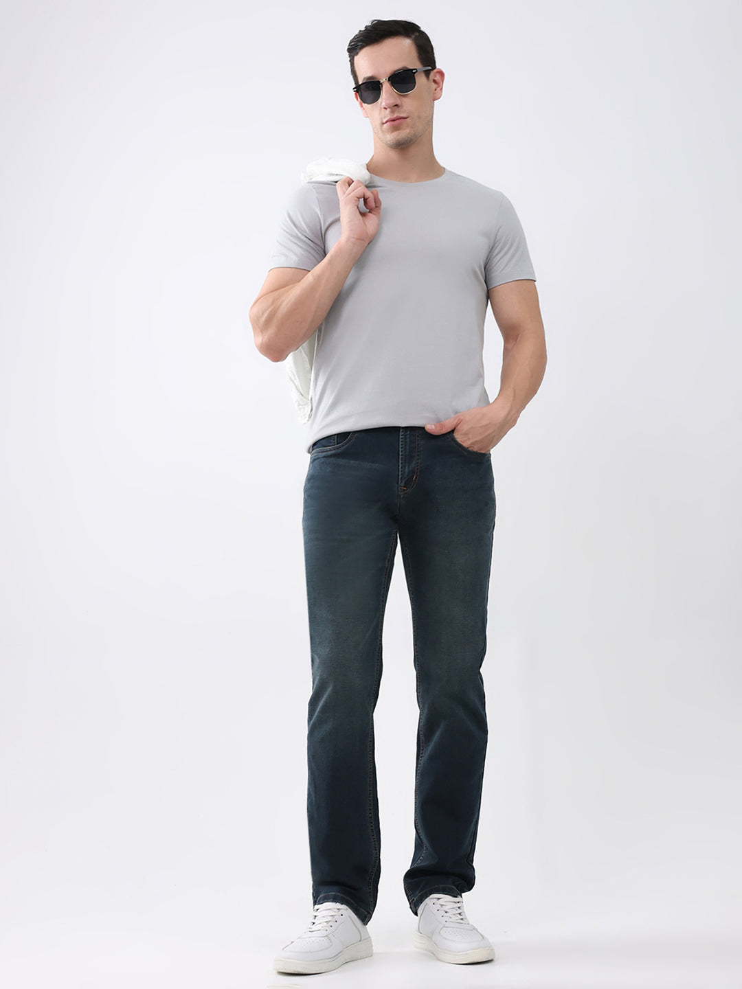 Men Green Solid Straight Fit Denim