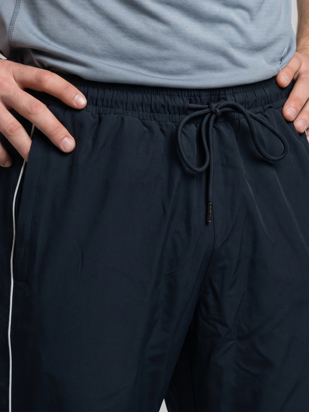Men Navy Blue Solid Regular Fit Lower