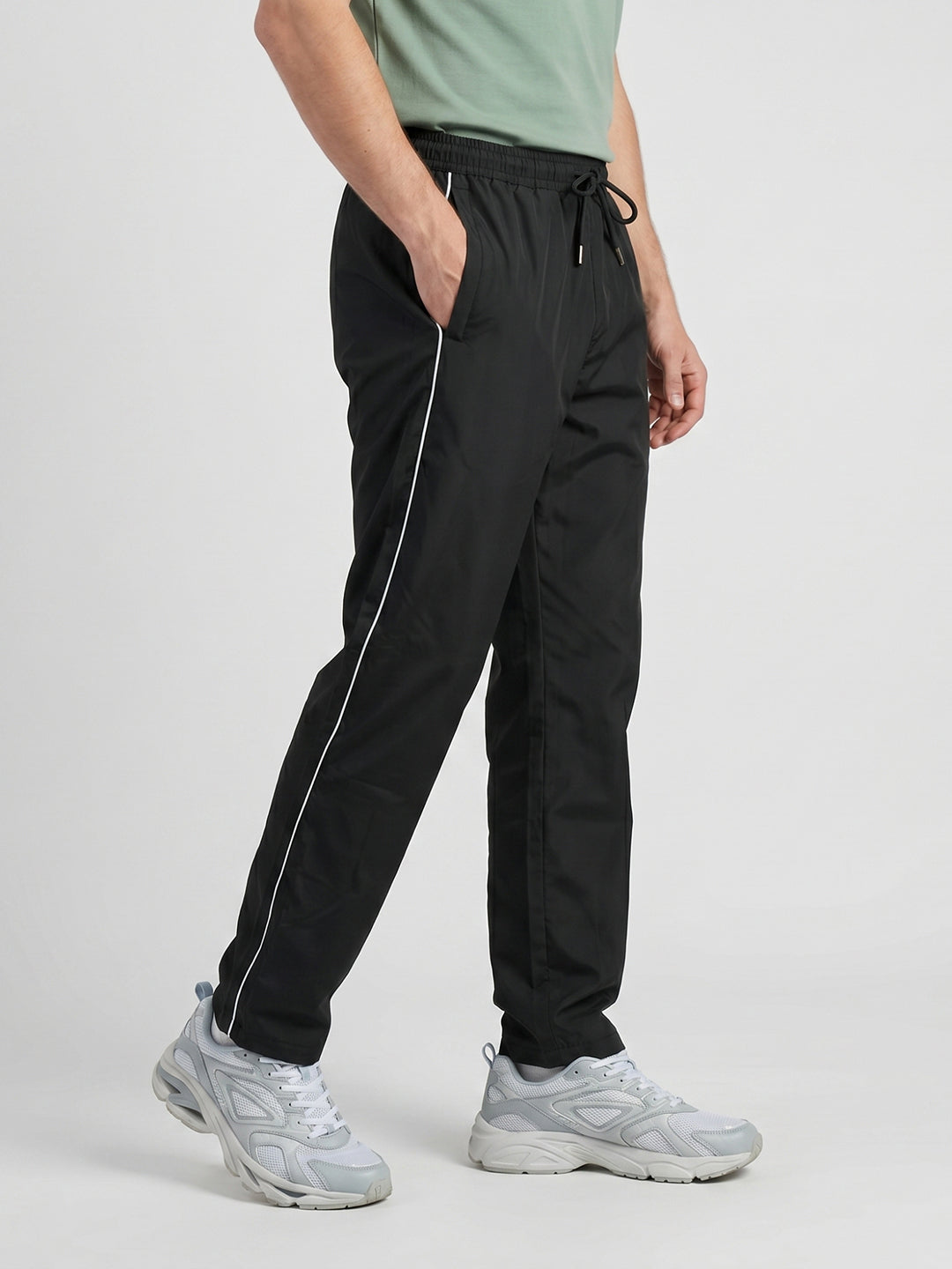 Men Grey Solid Regular Fit Lower