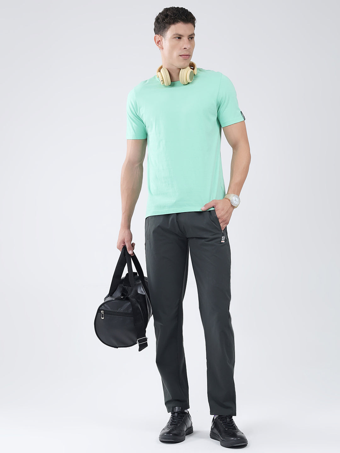 Men Dark Grey Solid Regular Fit Winter Lower