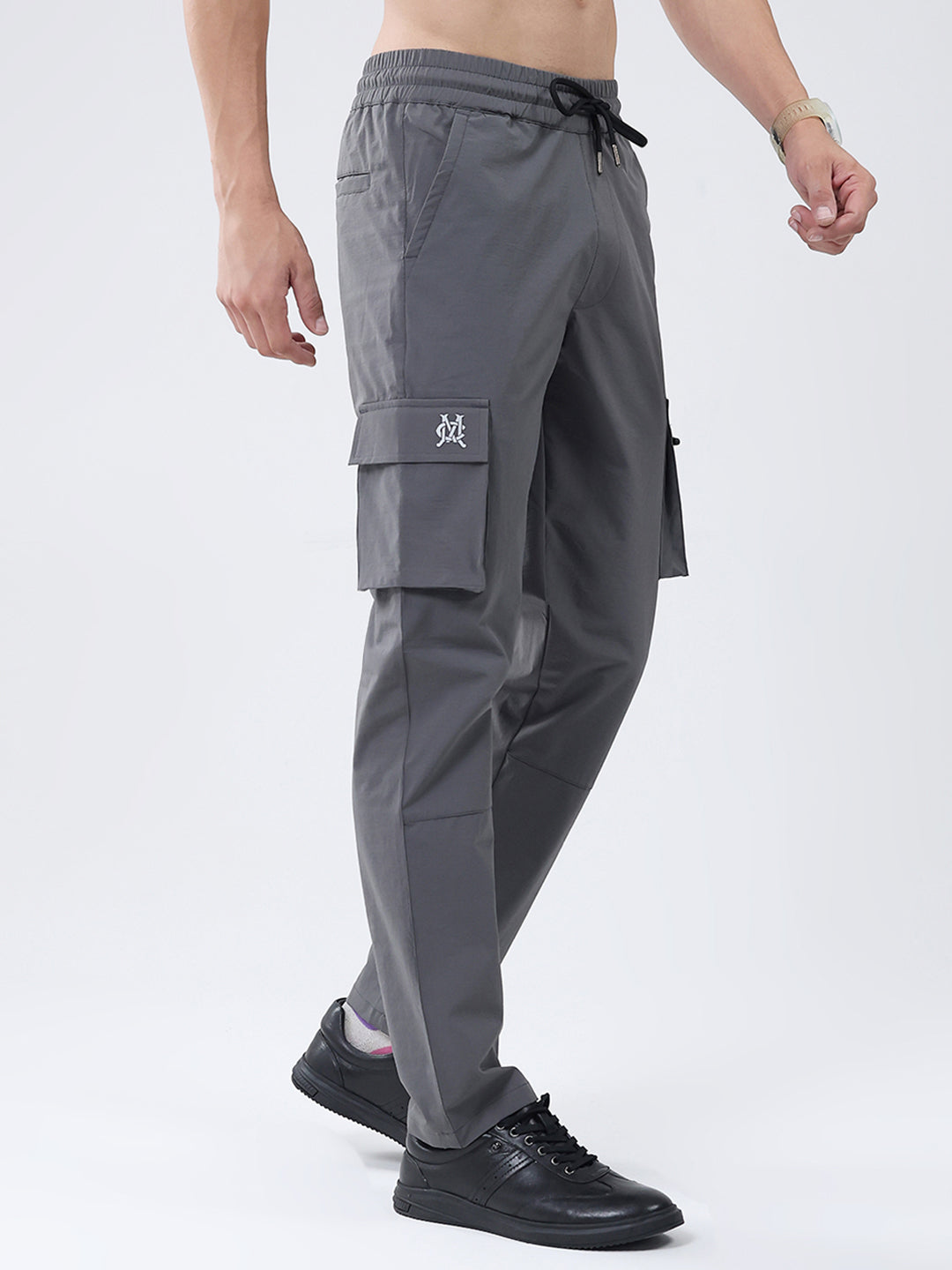 Men Dark Grey Solid Regular Fit Winter Lower