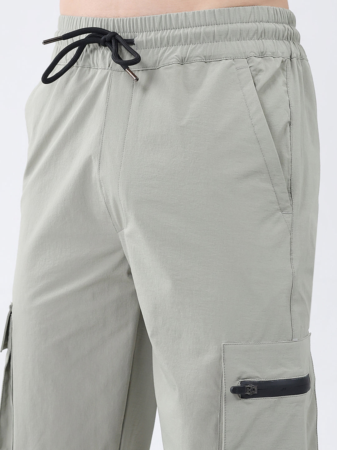 Men Beige Solid Regular Fit Winter Lower